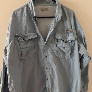 Men's Columbia Fishing Shirt - Size M/L (Tag Worn Off)
